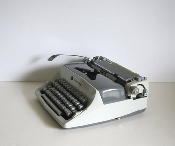 model221-1-4.jpg