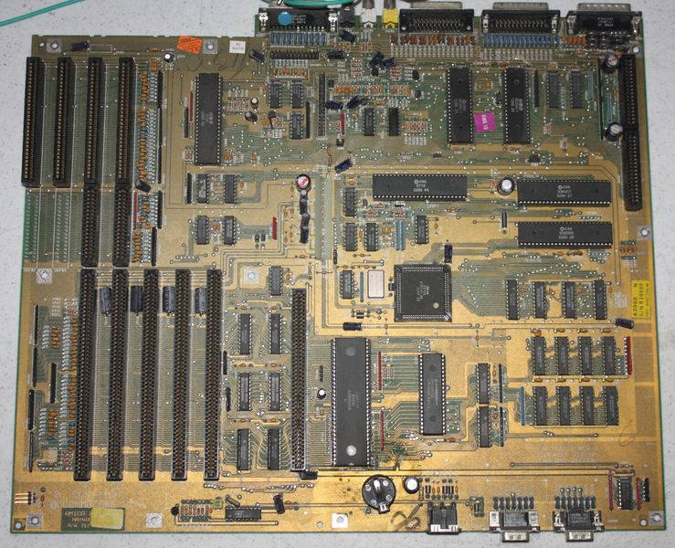 a2000motherboard2.jpg