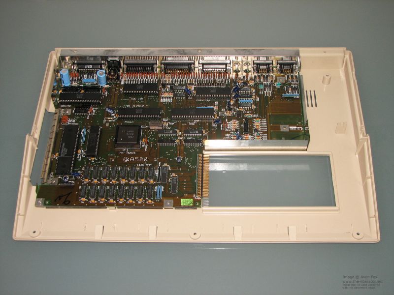 Commodore-Amiga-A-500-012-Motherboard.JPG