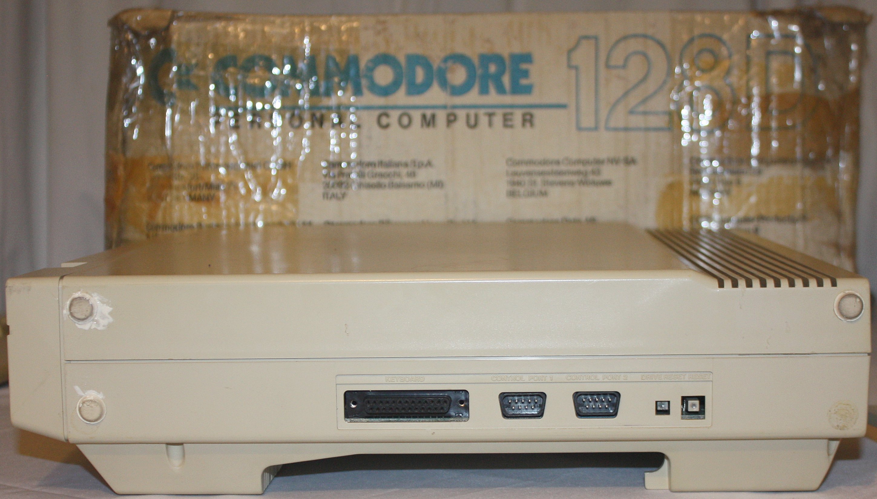 c128dMineRHSBoxPortrait-0036.jpg