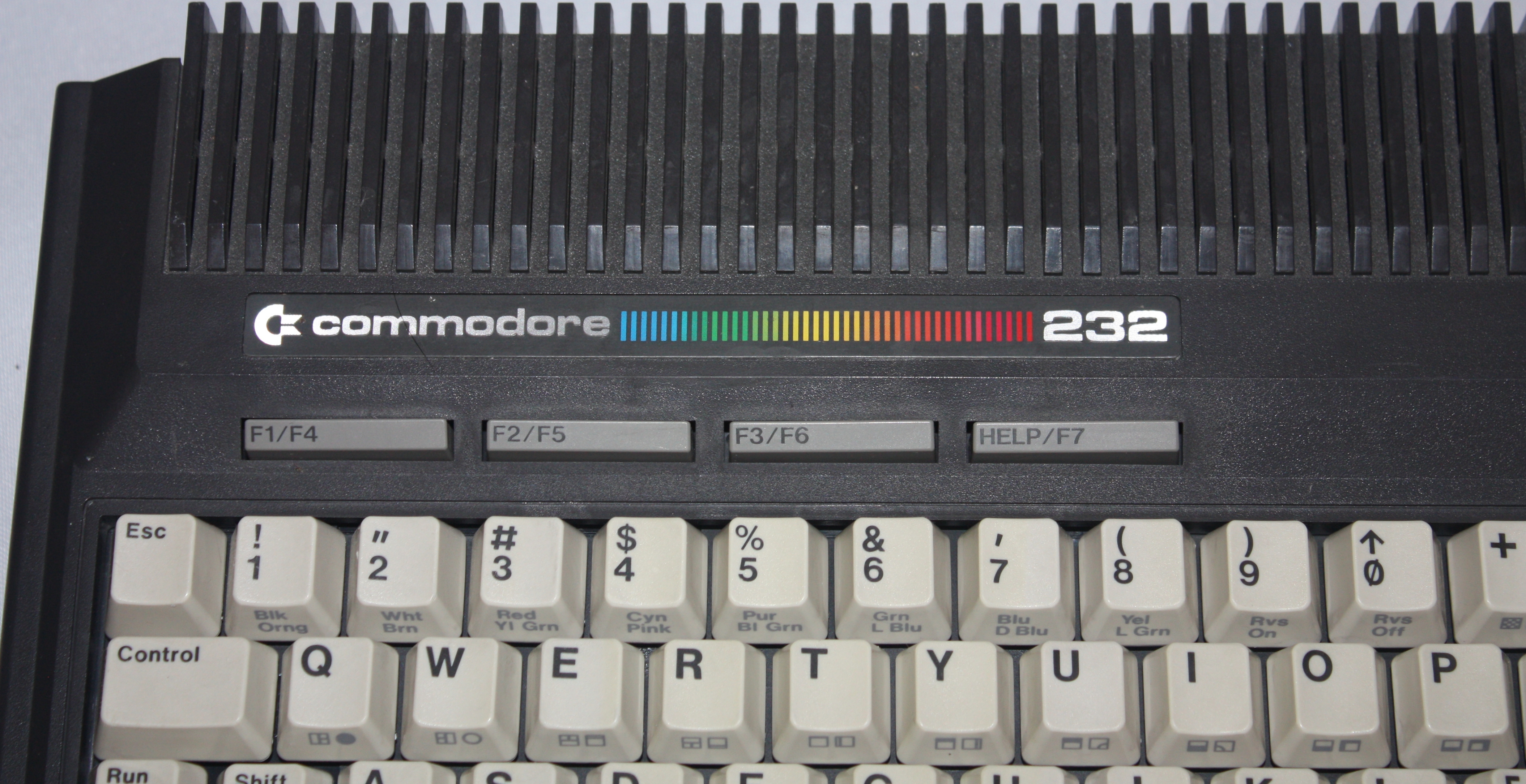 c232mineLabelKeyboardClose-AA4000007.jpg