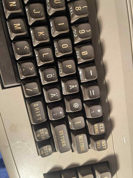 C64_swedish_1_4_sgehene_.jpg