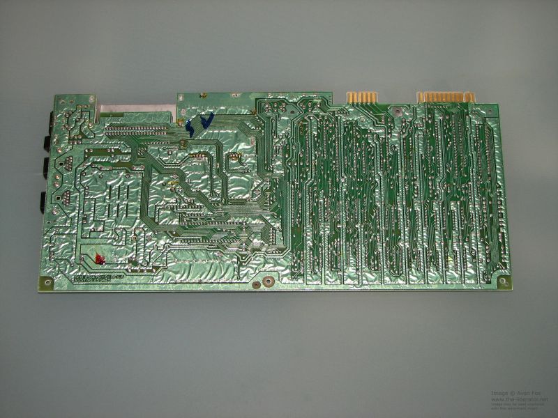 Commodore-64-Brown-England-REV-A-009-Motherboard.JPG