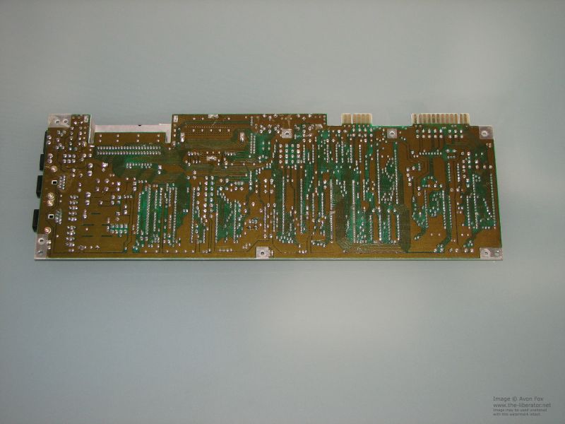 Commodore-64-White-Hong-Kong-REV-A-012-Motherboard.JPG