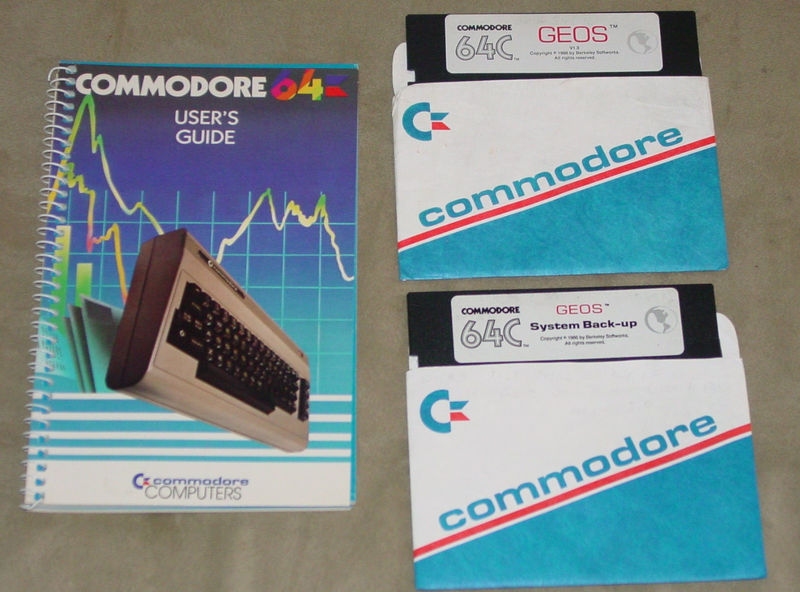 c64cBookGeosDisks.jpg