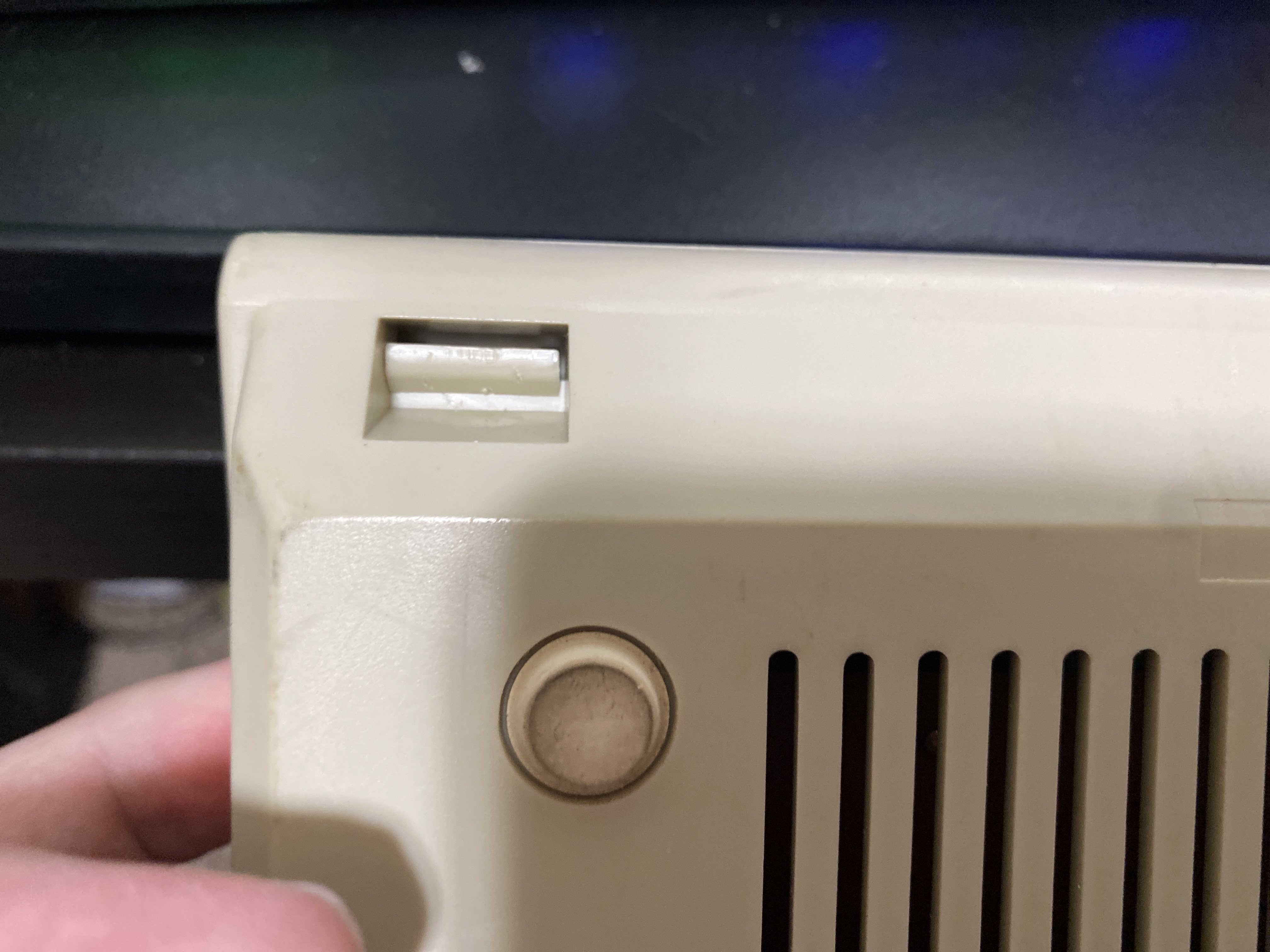 c64cClipCaseMM-1.jpg