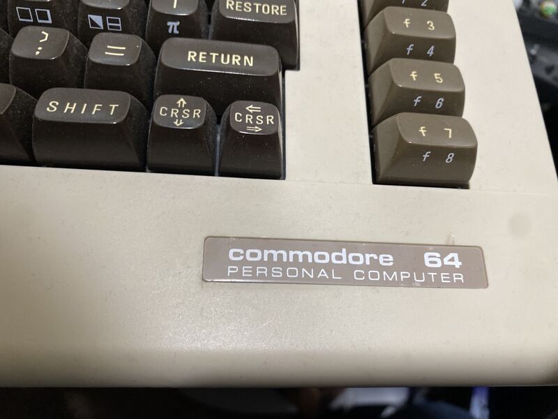 c64cClipCaseMM-3.jpg