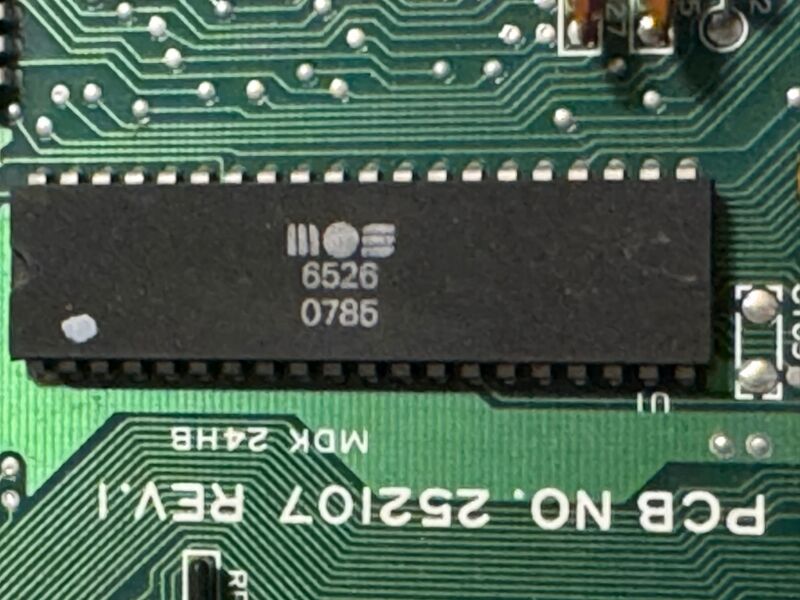 c64c_proto_12.jpg