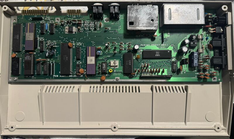 c64c_proto_mb.jpg