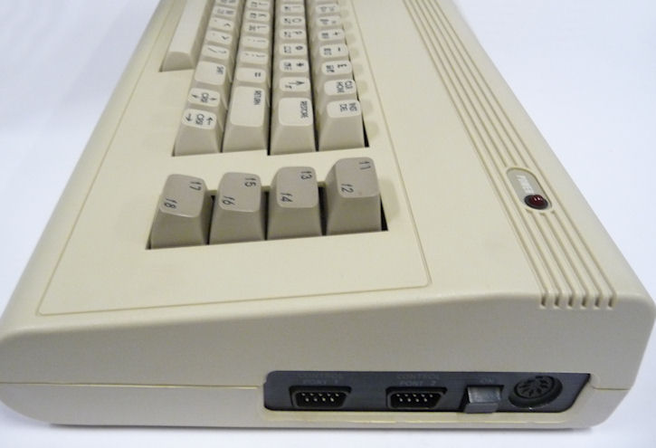 c64gRHS.jpg