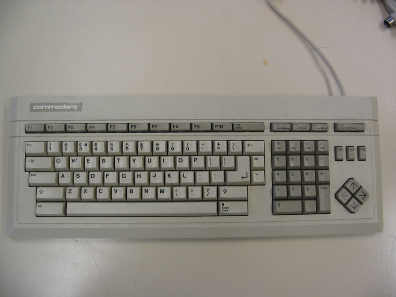 C900kybd.jpg