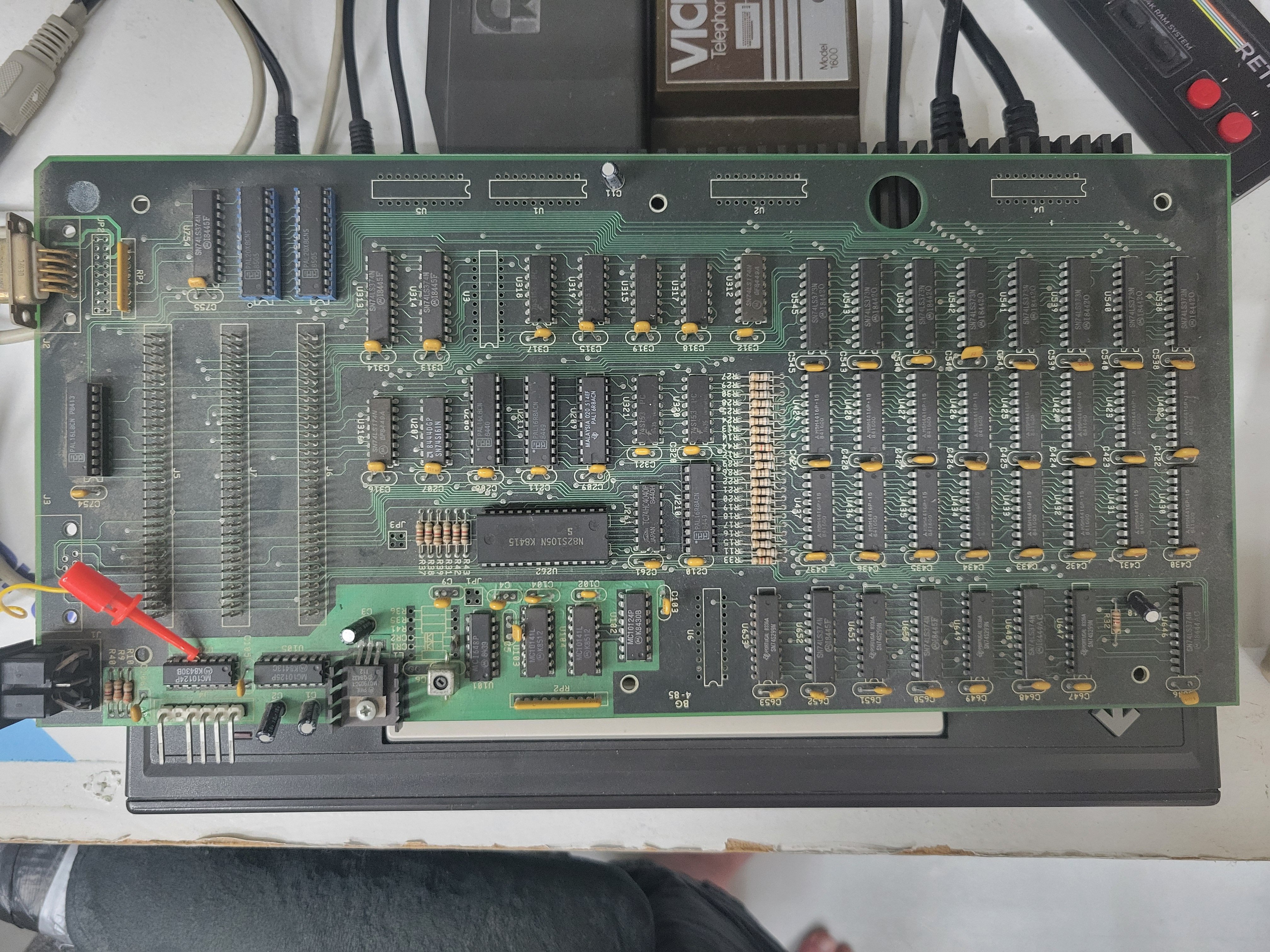 c900_hr_card_top_4.jpg
