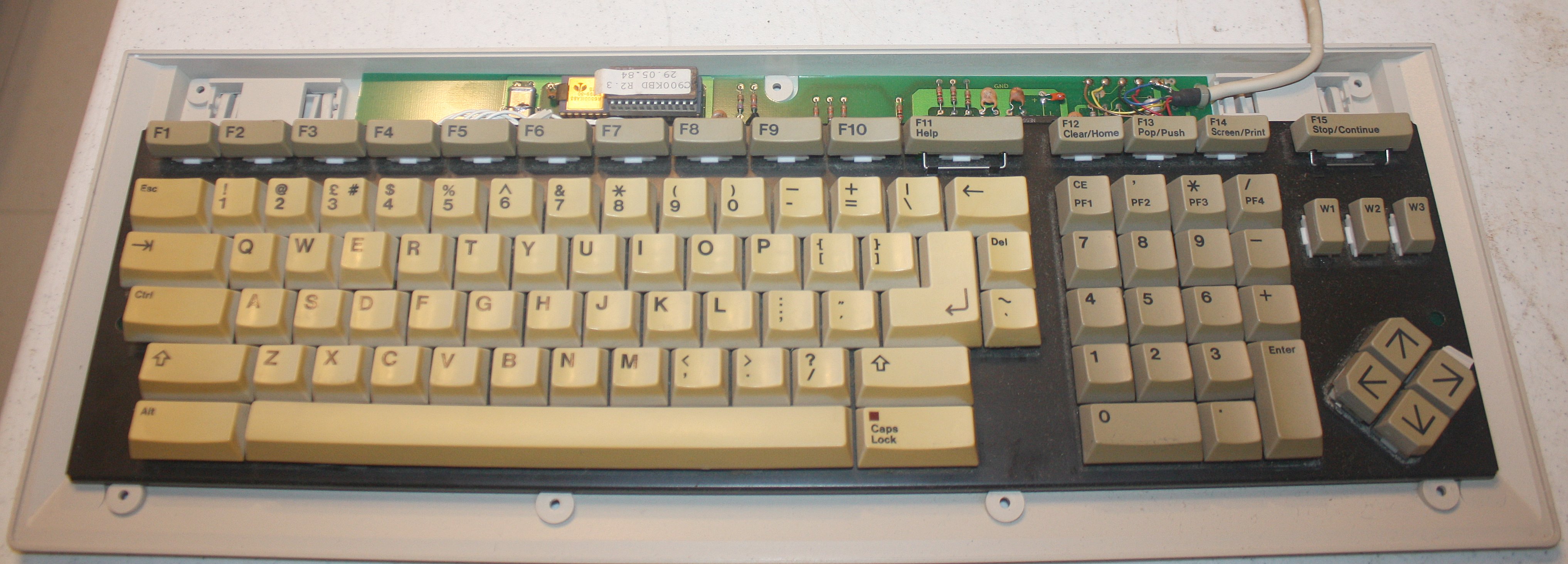 c900keyboardMineInside.jpg