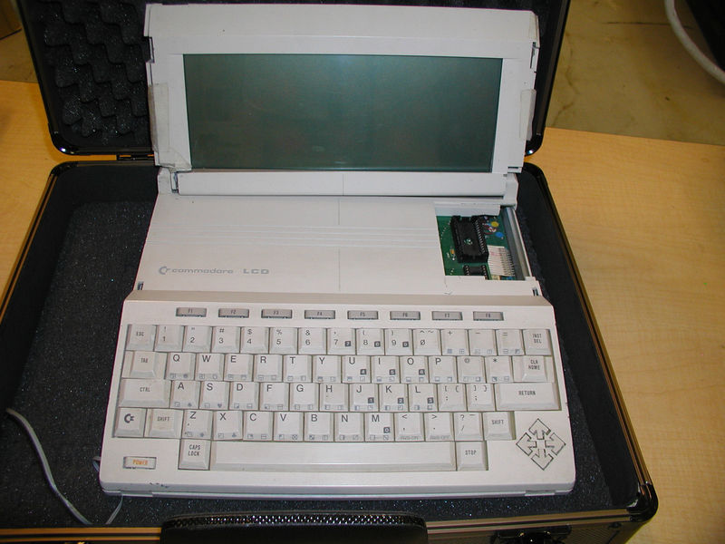 Commodore_LCD-2.jpg