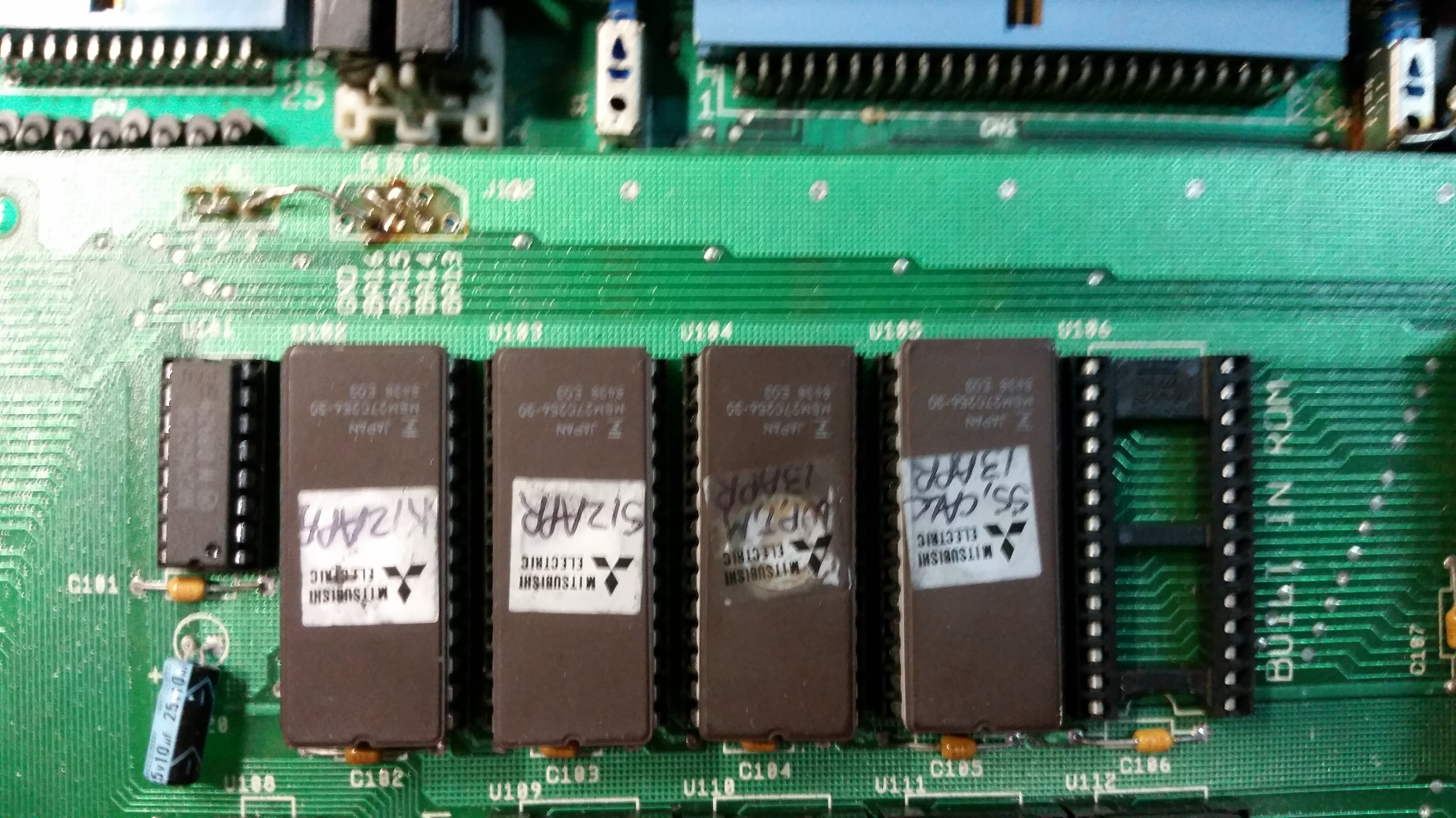 Commodore_LCD_BillHerd-MikeN_roms1.jpg