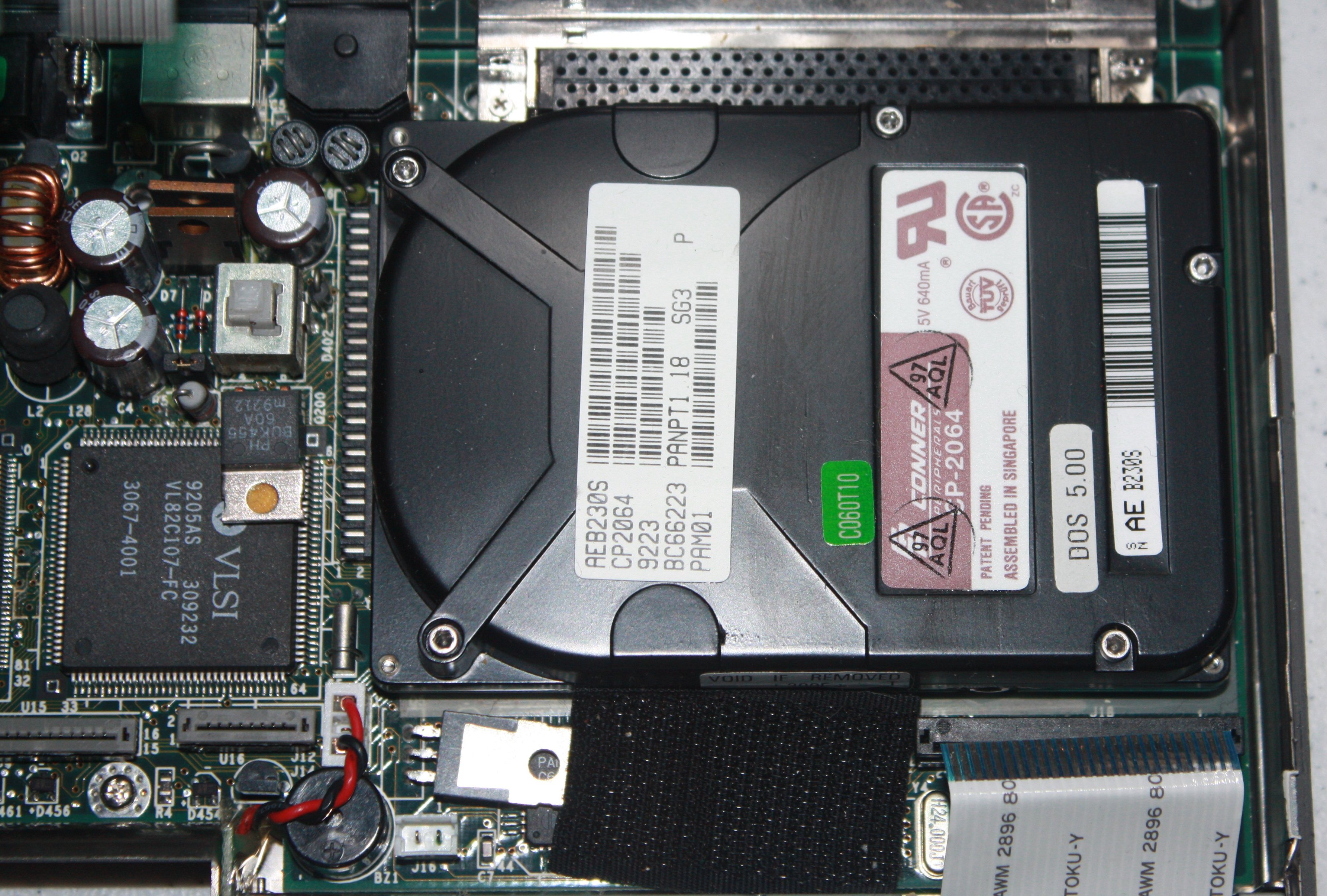 c325xnMineHardDrive-S2G004013.jpg