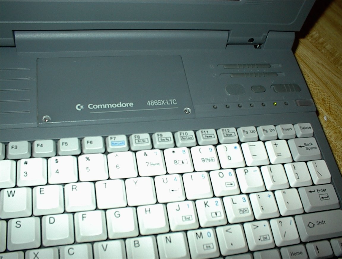 486sxltcKeyboardClose-M000002.jpg