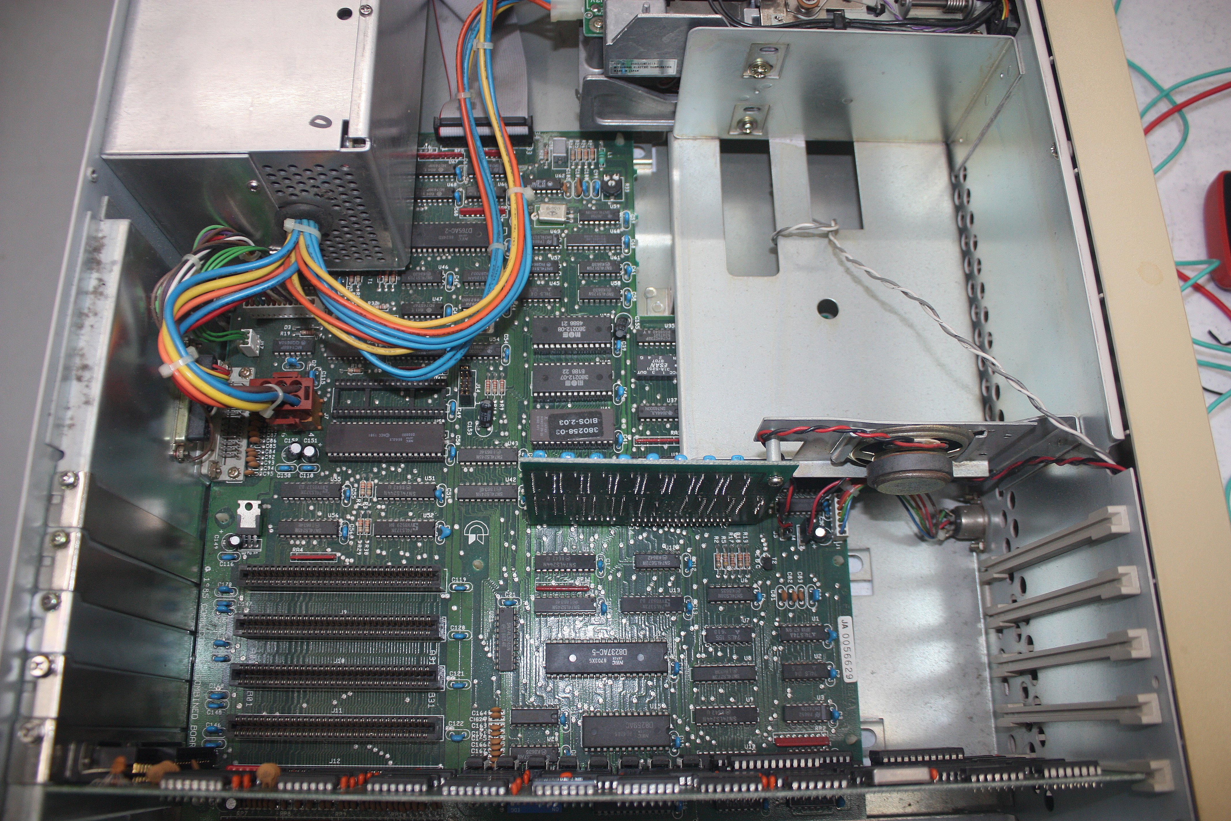 pc5mineMotherboard1-JA4002997.jpg