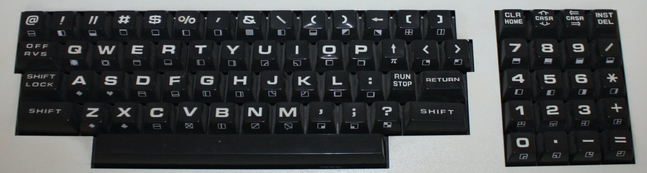 cbm3032mineKeyboard-1315095.jpg