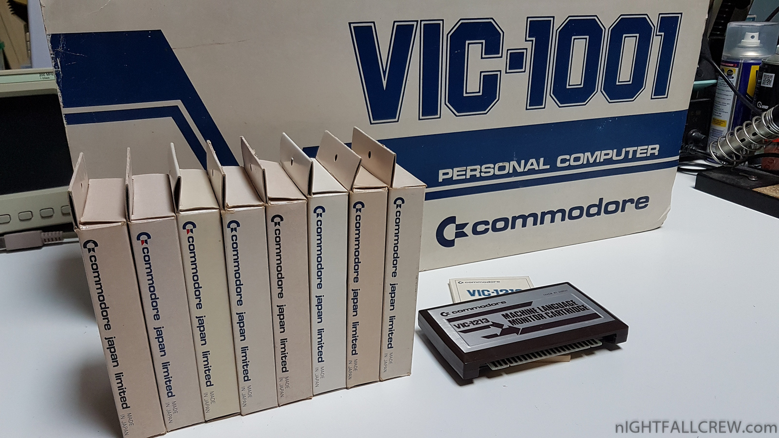 vic1001-box-1.jpg