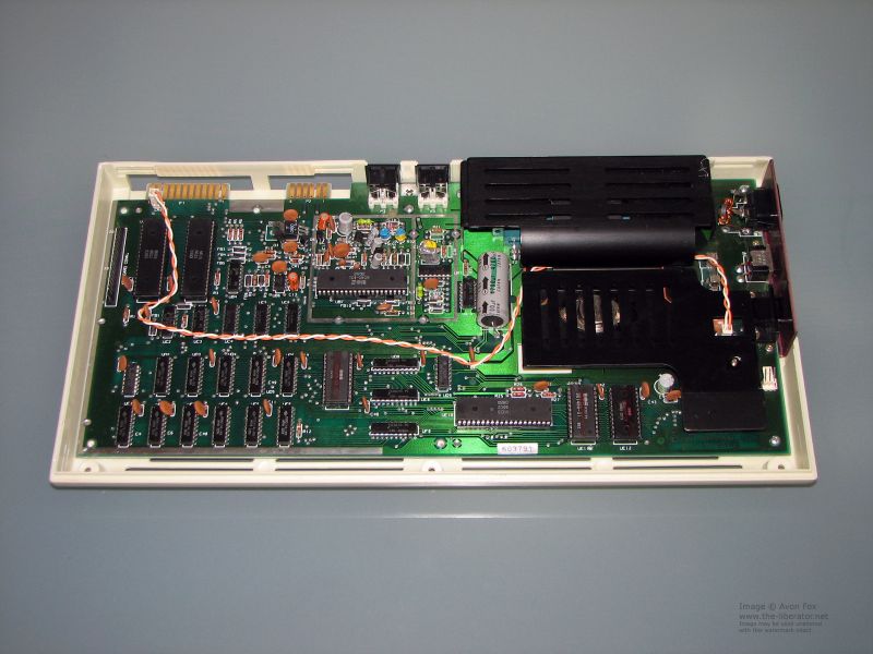 Commodore-Vic-20-005-Motherboard.JPG