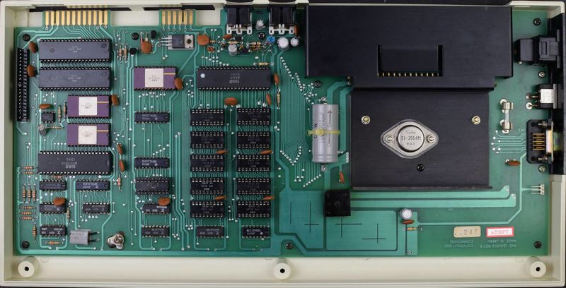 vic20rev1motherboardpic.jpg