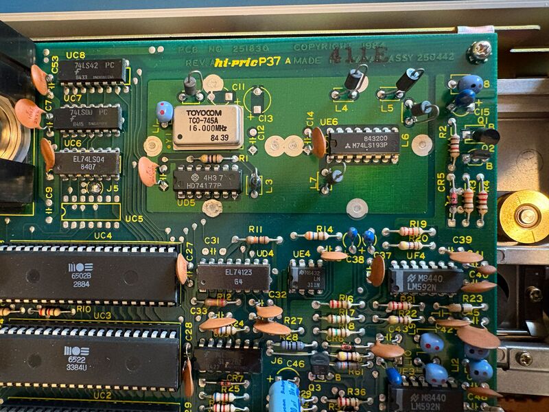 1541mb250442-01w74123-2.jpg