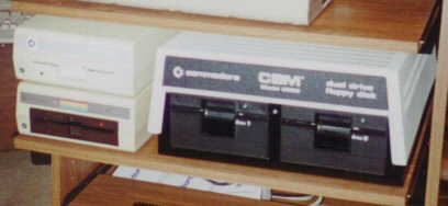 CBM8050InDeskW41sBlurry.jpg