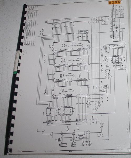 Books026a-Mine-8032schematic.jpg