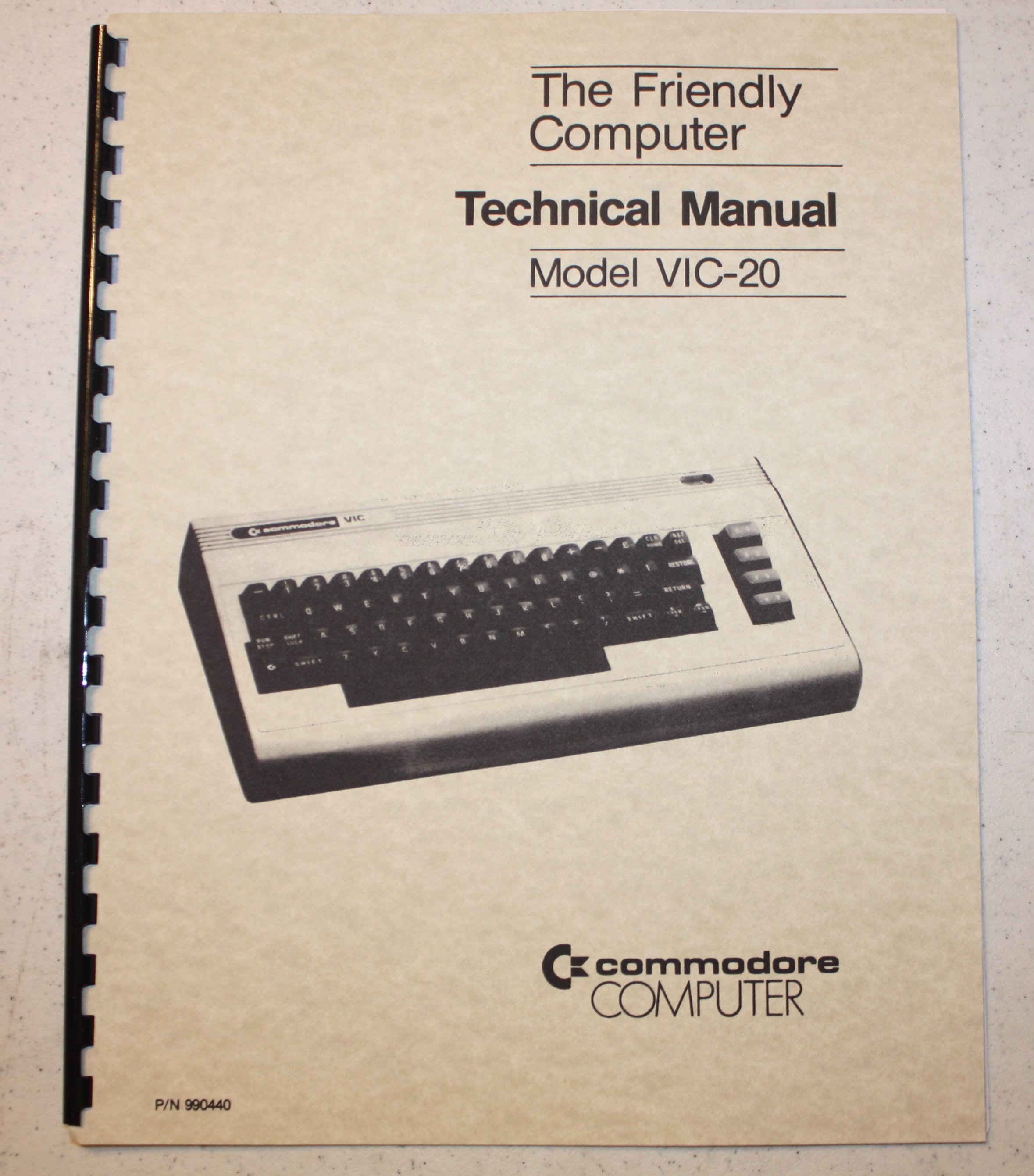 Books483-Mine-VIC20TechManual.jpg