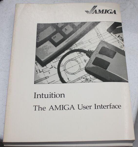Books514-Mine-Amiga_User_Interface.jpg
