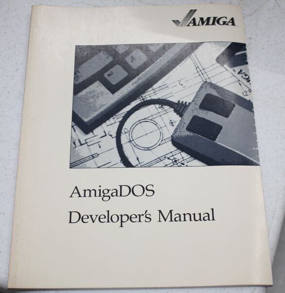 Books516-Mine-AmigaDOS_Dev_Manual.jpg