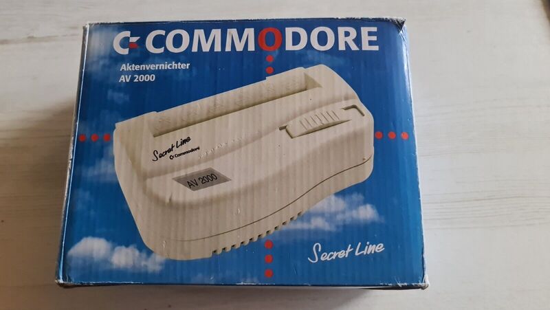 Commodore-Aktenvernichter-AV2000-Shredder-2.jpg