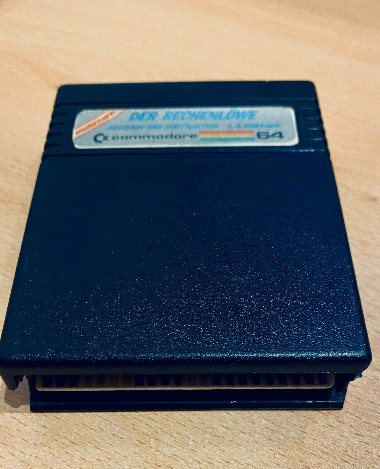 C64xxxx-derrechenlowe.jpg