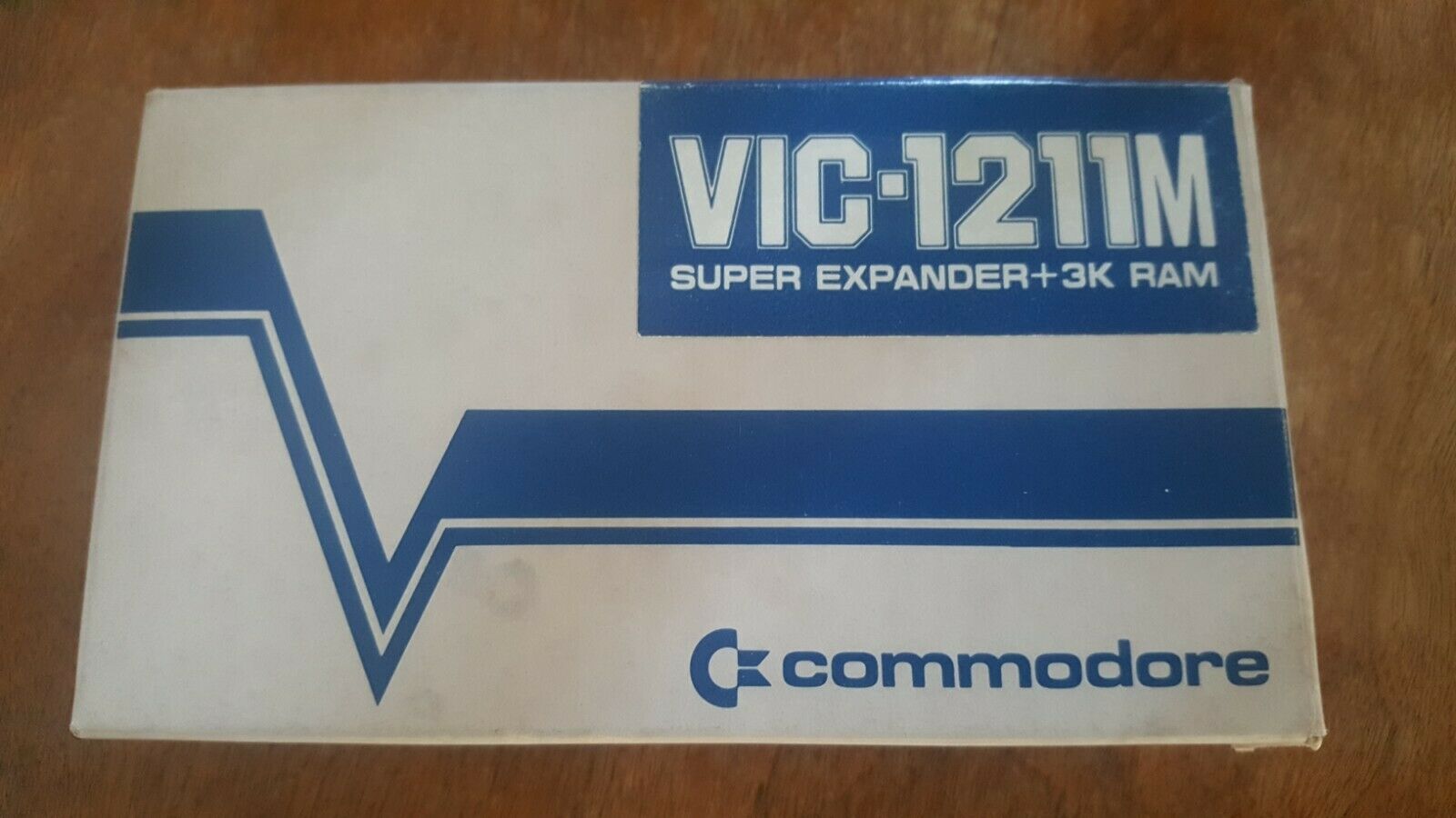 VIC1211M-SuperExpander3k-2.jpg