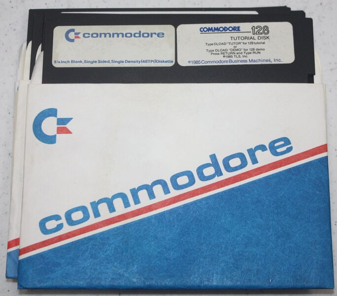 c128tutorialDisk.jpg