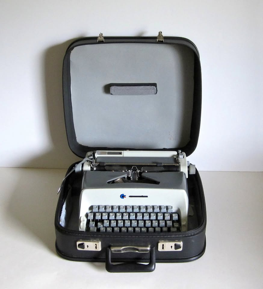 model221-1.jpg