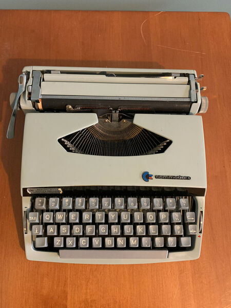 typewritereBay1-2.jpg