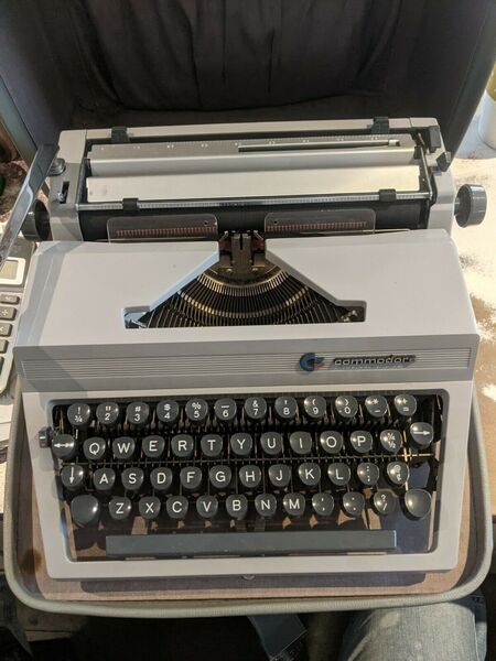 typewritereBay2-1.jpg